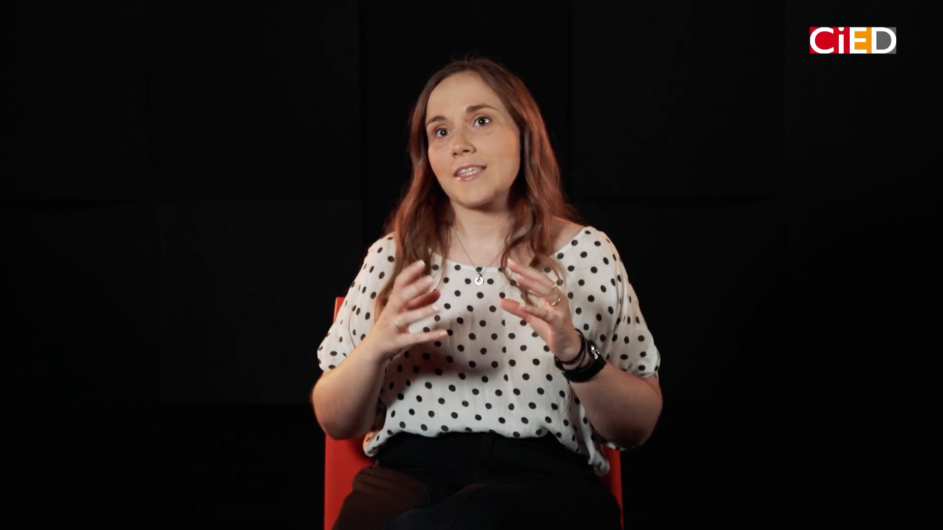 ABP para la ecosensibilización universitaria. Entrevista a Jennifer García